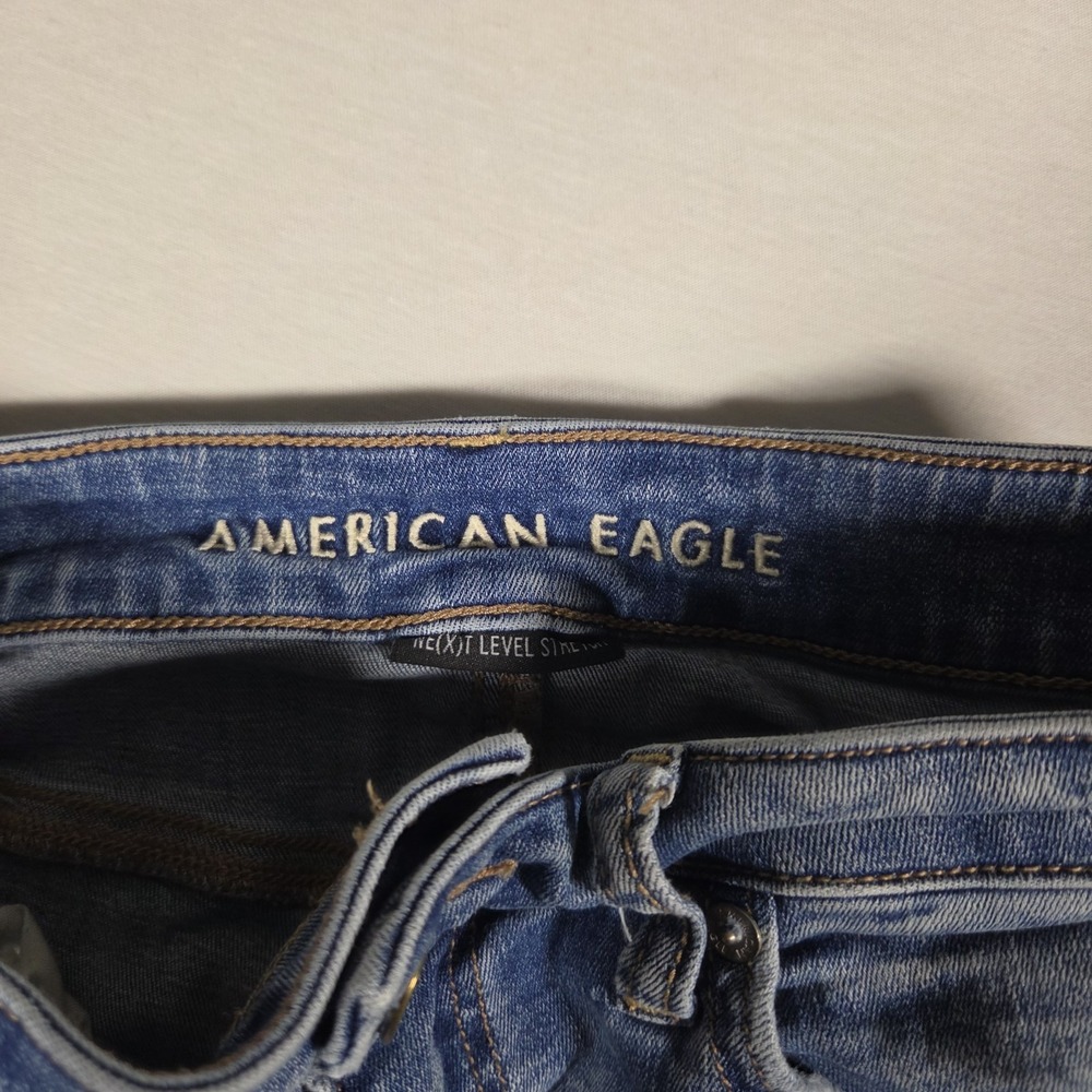 American Eagle Shorts High Rise Shortie Denim Womens Size 4 Distressed - Picture 5 of 9